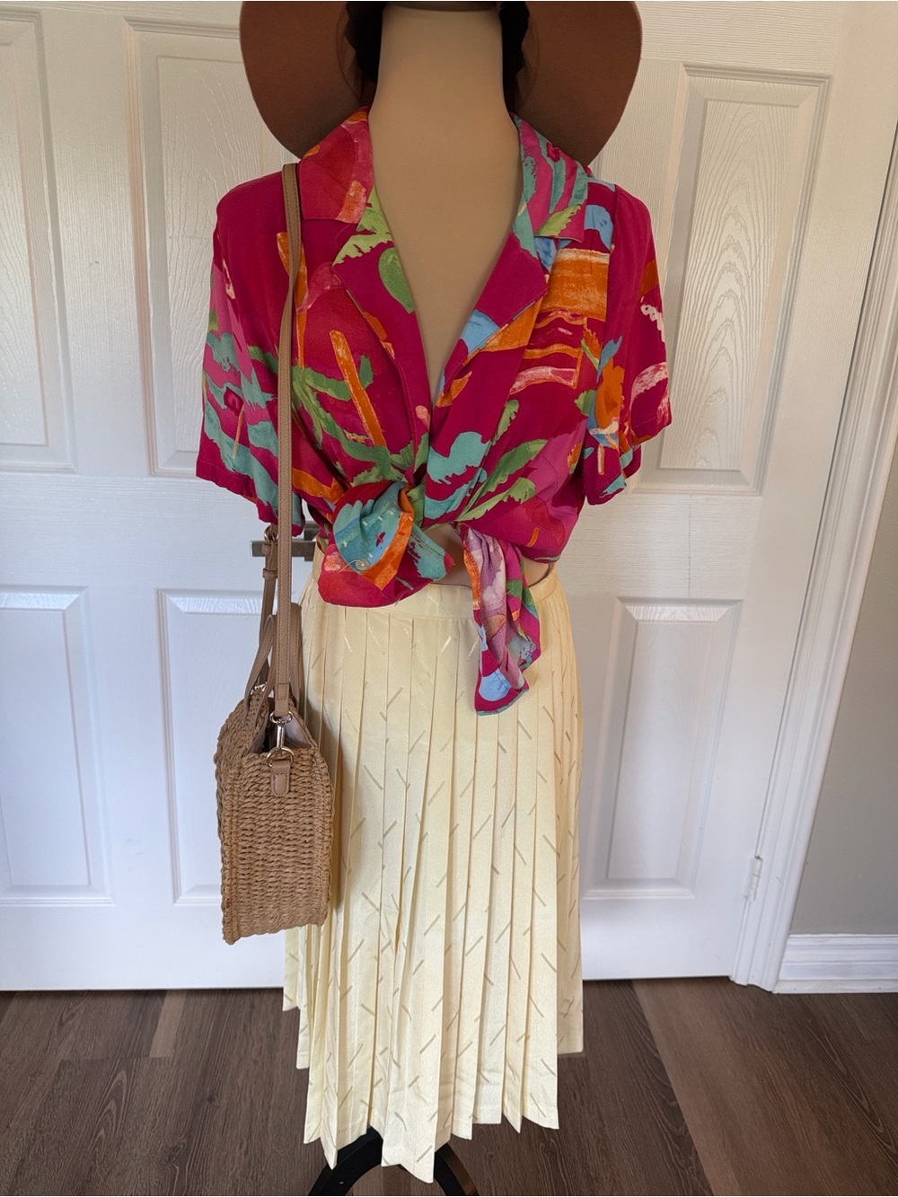 Butter yellow Vintage pleated skirt